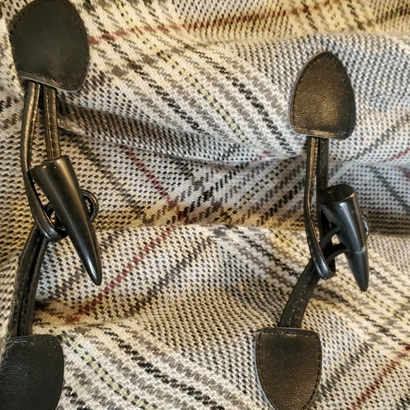 Revamped Poncho - Picture 2 of 5